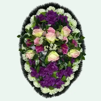 Венок из искусственных цветов